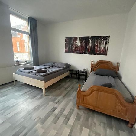 Schoenes Einfaches Zentrales Zimmer In Oldenburg Zewnętrze zdjęcie