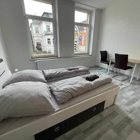 Schoenes Einfaches Zentrales Zimmer In Oldenburg Zewnętrze zdjęcie